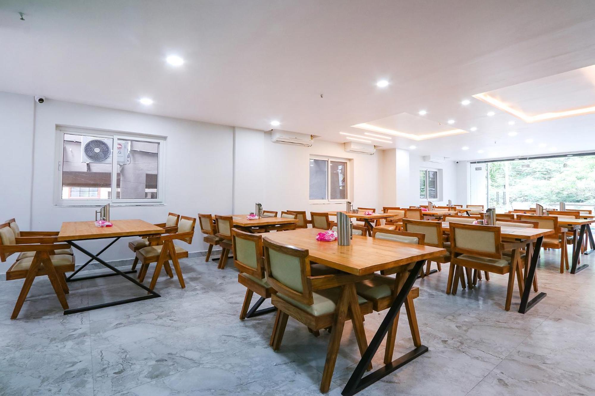 Fabhotel Relax Inn Hyderabad Exterior photo