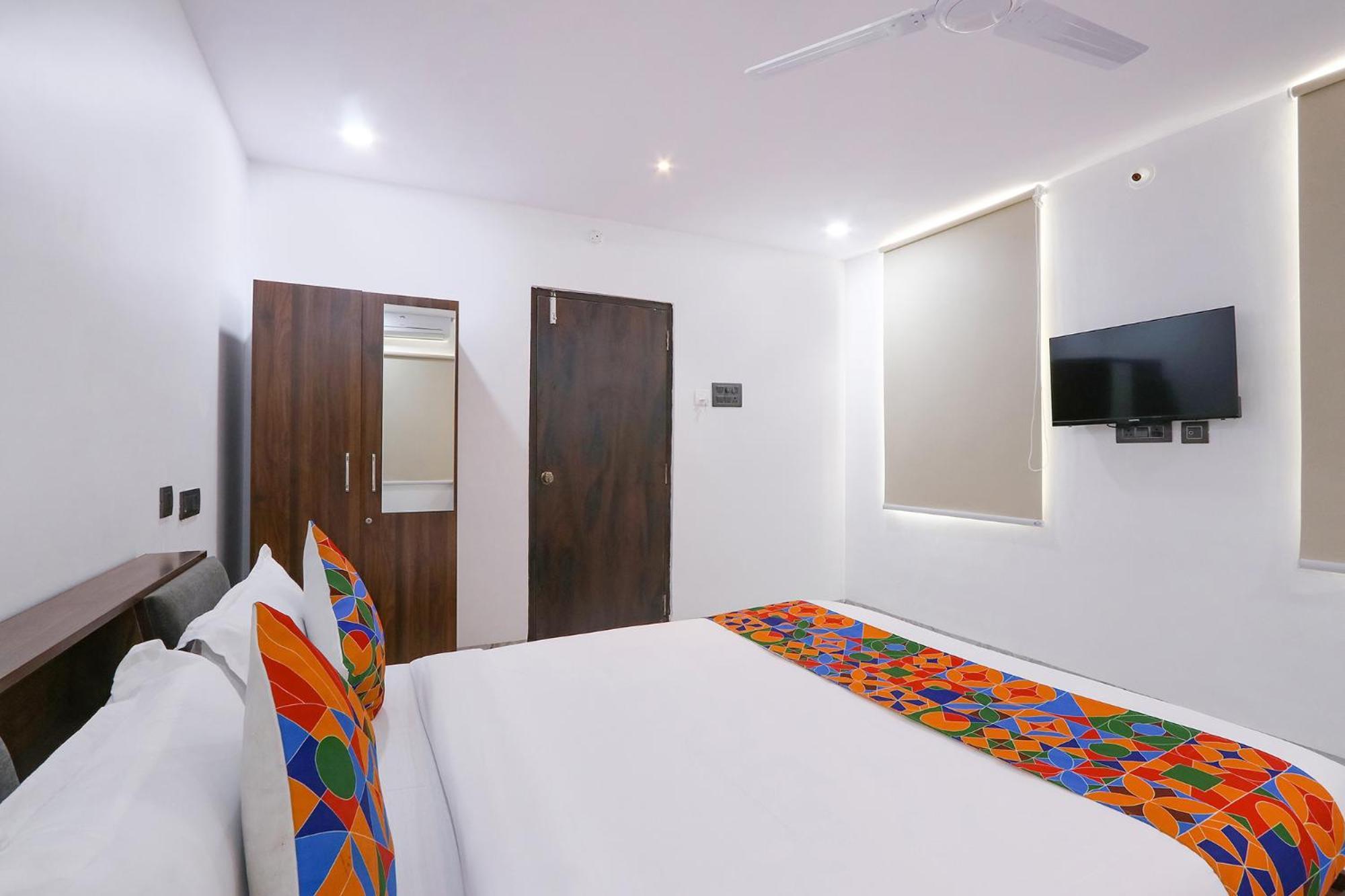 Fabhotel Relax Inn Hyderabad Exterior photo